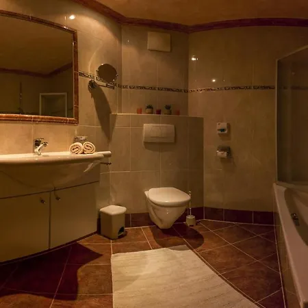 Moaeben * 阿尔卑巴赫